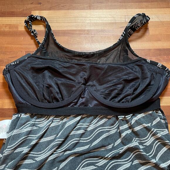 Miraclesuit Linked in Mirage Top Black/Multi 10 - Picture 5 of 9